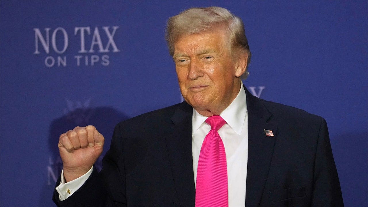 GOP strategists called to DC as Trump team confronts rising midterm headwinds