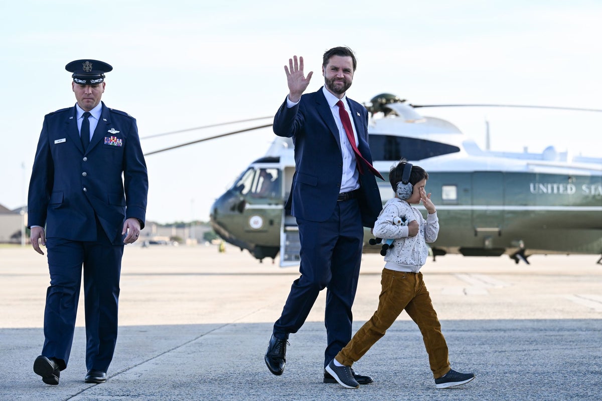 Vance brings son to cast his vote in Ohio primaries, tries to woo Iowa GOP voters