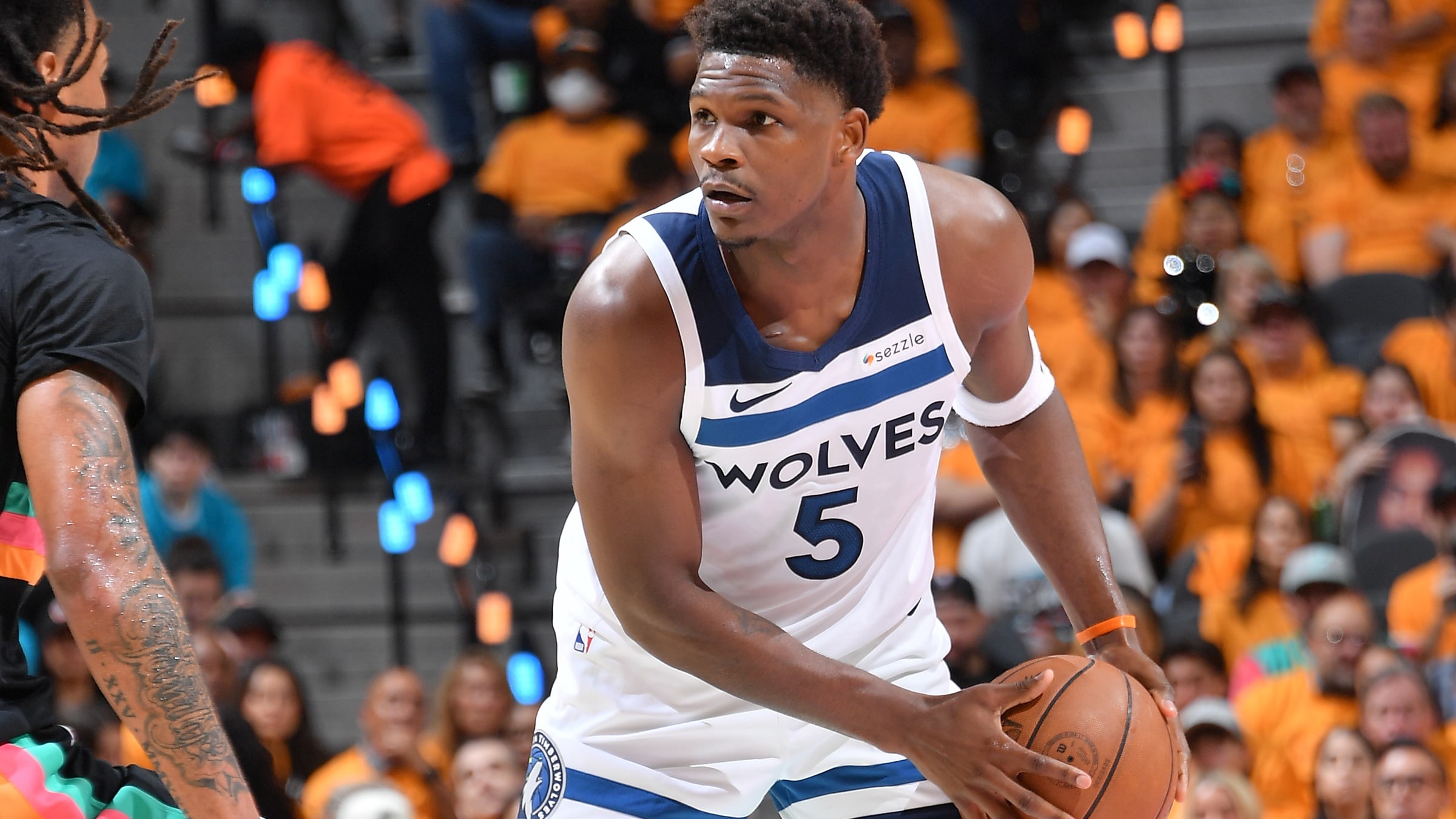 Recap: Knicks, Timberwolves win as Conference Semifinals tip off