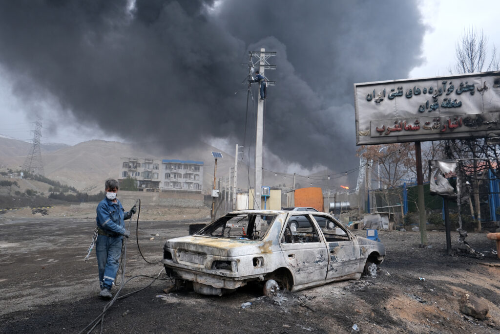The Iran War Is Making the Case for Renewable Energy, Experts Argue - Inside Climate News