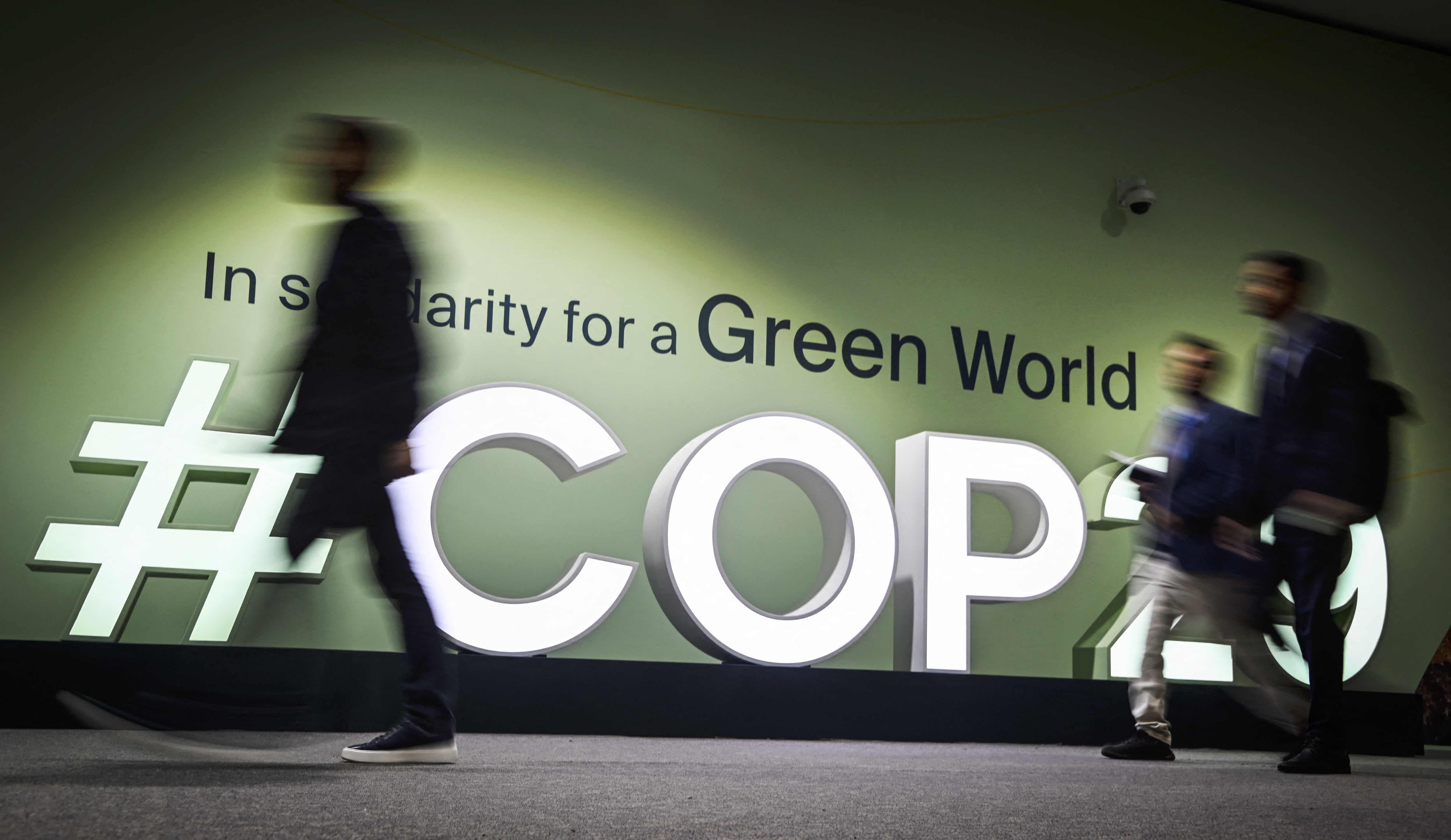 COP29 clinches $300 billion climate finance deal