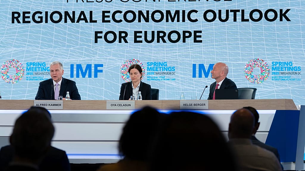 End of conflict in the Middle East or recession in Europe, IMF warns